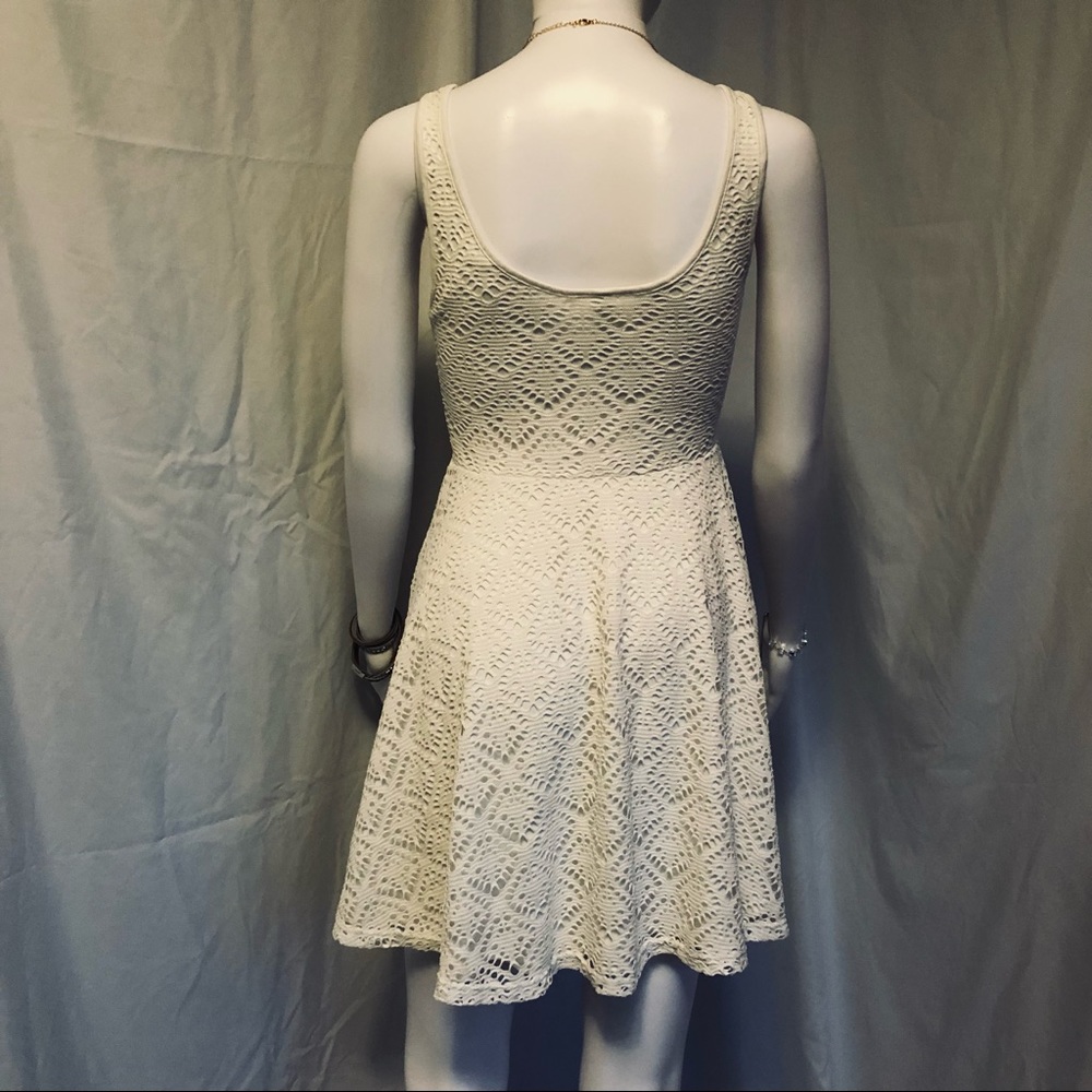 Aeropostale small white sleeveless mini dress - Picture 3 of 8